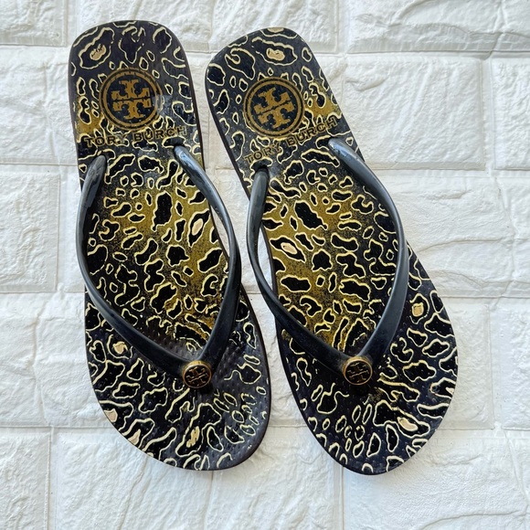 Tory Burch  Print Flip Flops Size 7 - Picture 1 of 4
